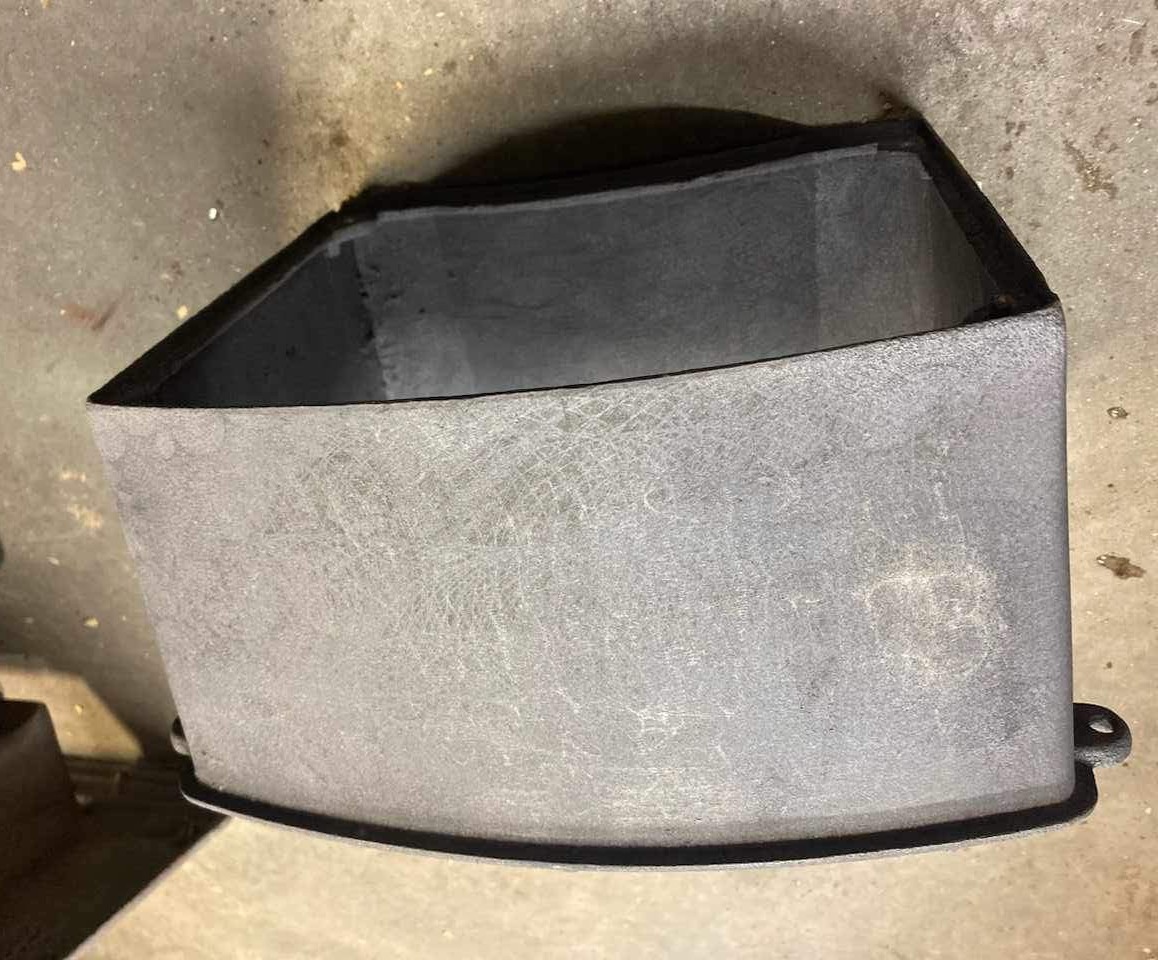 Test cleaning auto parts